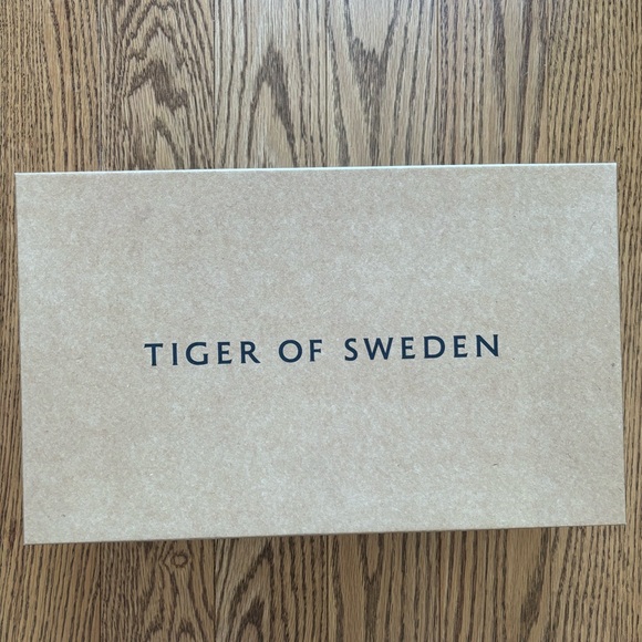 Tiger of Sweden Black Suede Pointed Toe Pumps - chunky heel | Size 38 - Picture 6 of 7